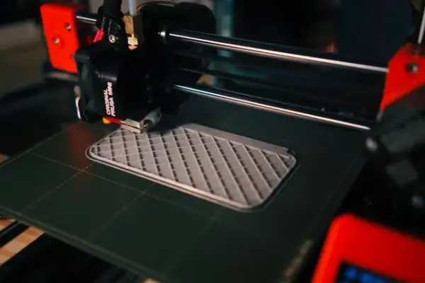 Druk 3D w Polsce: Ile kosztuje? Oszacuj cenę i obniż koszty!