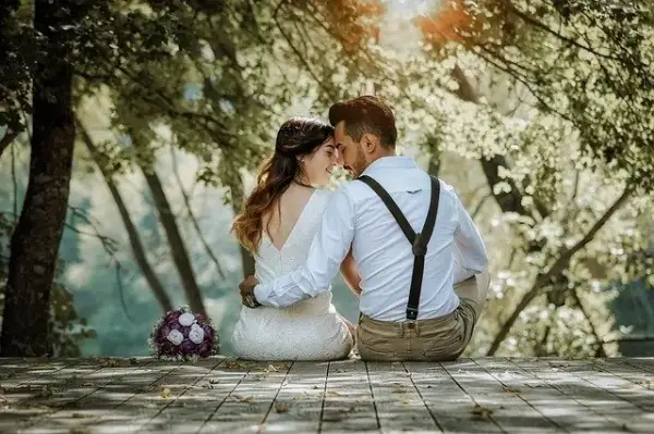 O co pytać fotografa ślubnego? Sprawdź, zanim podpiszesz umowę.